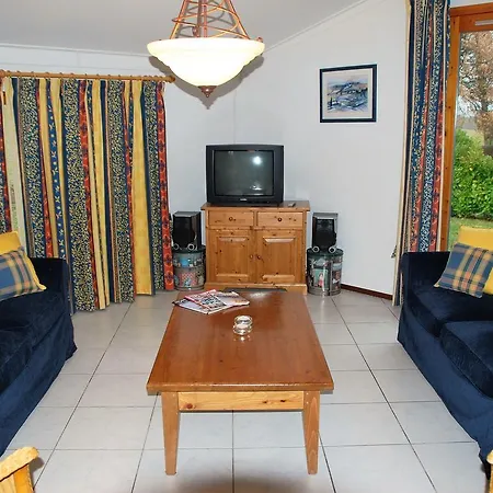 Holiday Maison Fleurie بيت للعطل Lombez